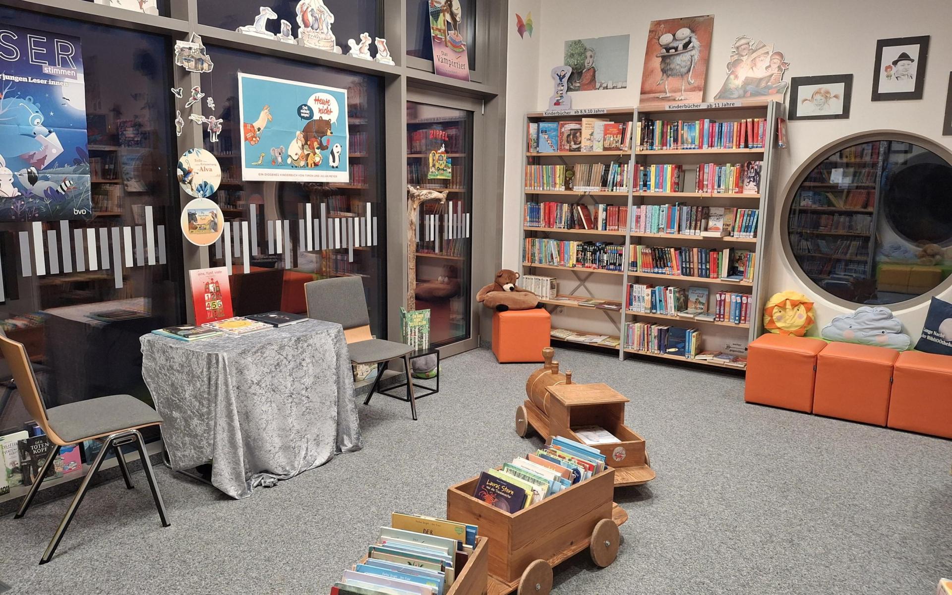 Bibliothek_Lenzing